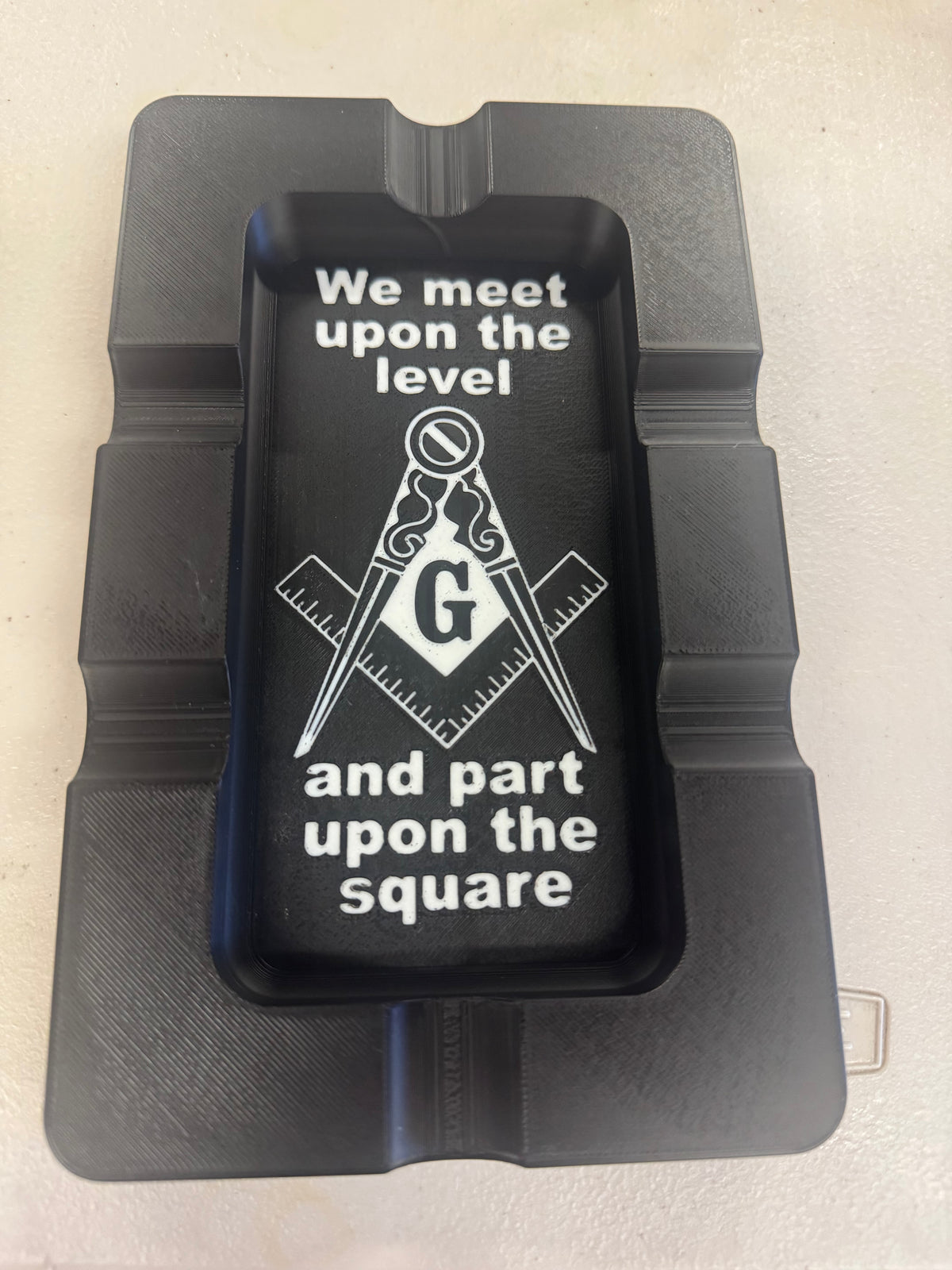 Freemason Key cigar asktry